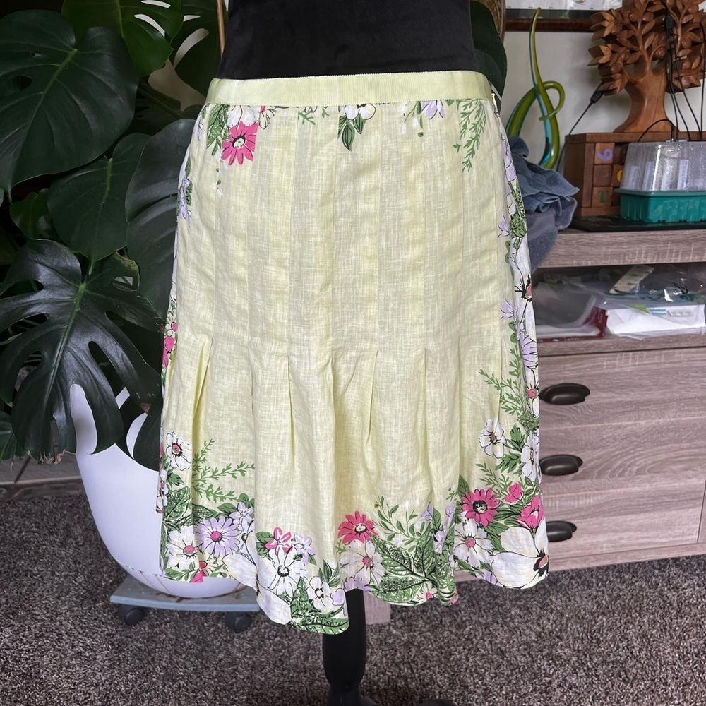 LOFT Yellow Pleated A-Line Skirt